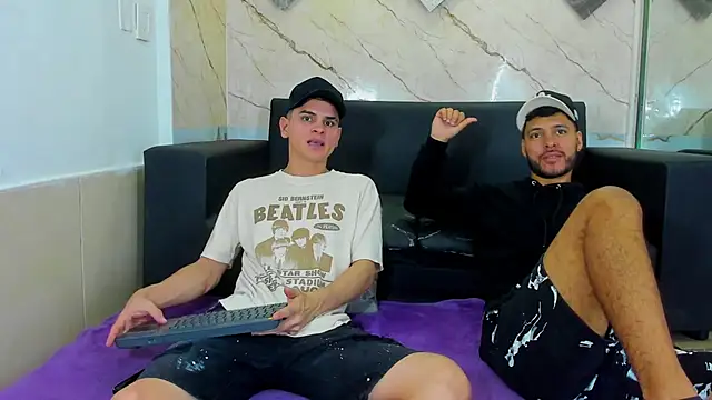 Snapshot of Angel_Villareal chatting on March 3, 2026, 4:51 am Angel Villareal online show from March 3, 2026, 4:51 am