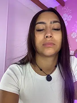 MadisonFox1 online show from February 11, 2026, 11:59 am