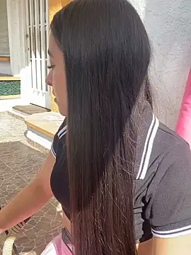 AuroraJohns Pink online show from February 20, 2026, 7:58 pm