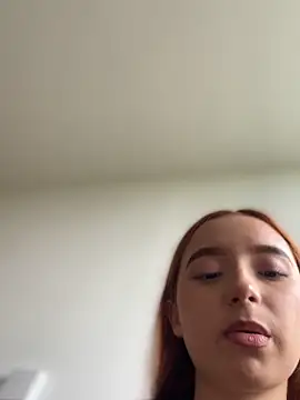 Carithooo online show from February 19, 2026, 6:59 pm