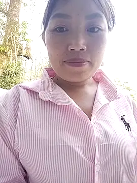 lia-coy online show from April 6, 2026, 11:27 pm