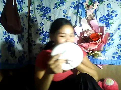 Snapshot of PinaySkinnyJust18 chatting on May 25, 2026, 9:48 am PinaySkinnyJust18 online show from May 25, 2026, 9:48 am