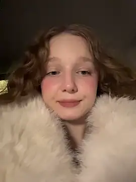 Snapshot of outside_rosy chatting on March 1, 2026, 4:53 pm outside rosy online show from March 1, 2026, 4:53 pm