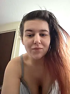 Ashlovescannabis online show from February 1, 2026, 1:31 pm