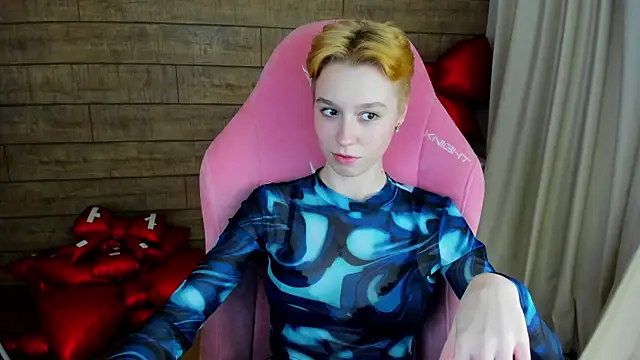 Snapshot of AgataGate chatting on February 15, 2026, 7:51 am AgataGate online show from February 15, 2026, 7:51 am