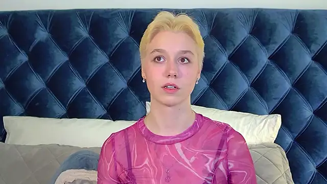 Snapshot of AgataGate chatting on February 26, 2026, 3:11 pm AgataGate online show from February 26, 2026, 3:11 pm