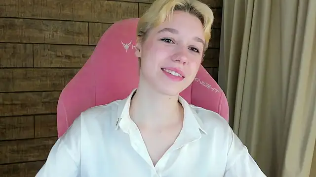 AgataGate online show from April 18, 2026, 4:38 am