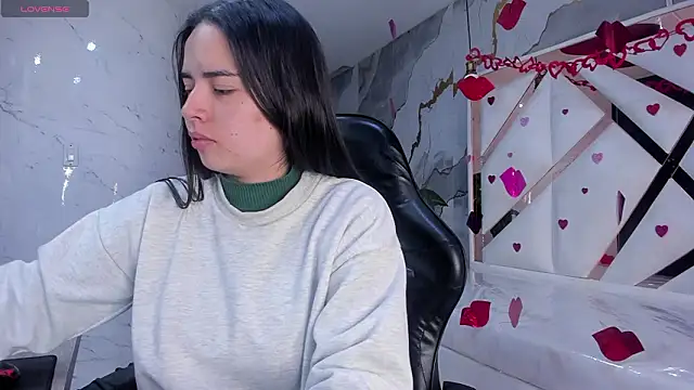 Snapshot of Qetsyah_tf chatting on February 16, 2026, 12:56 pm Qetsyah tf online show from February 16, 2026, 12:56 pm