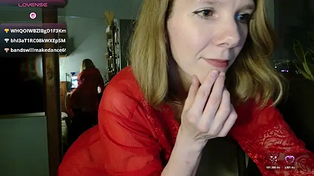 Snapshot of Daisy_Lovely chatting on February 7, 2026, 4:11 pm Daisy Lovely online show from February 7, 2026, 4:11 pm