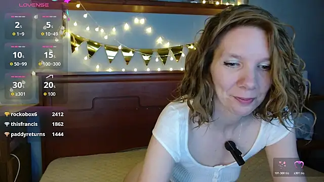 Daisy Lovely online show from March 11, 2026, 4:18 am