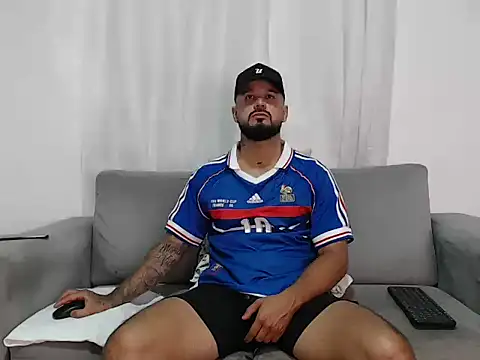 Handsomen69 online show from February 15, 2026, 1:35 am