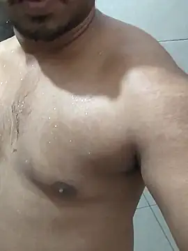 Snapshot of straightnd chatting on February 13, 2026, 6:42 am straightnd online show from February 13, 2026, 6:42 am