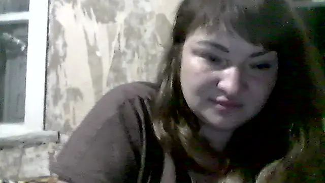 Snapshot of AllinaKis chatting on June 5, 2026, 8:47 pm AllinaKis online show from June 5, 2026, 8:47 pm