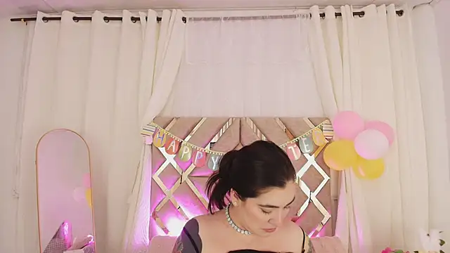 KathiaJenner online show from April 3, 2026, 11:30 am