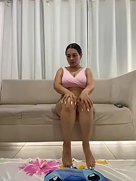 Snapshot of saray_mendozaa chatting on May 18, 2026, 4:57 pm saray mendozaa online show from May 18, 2026, 4:57 pm