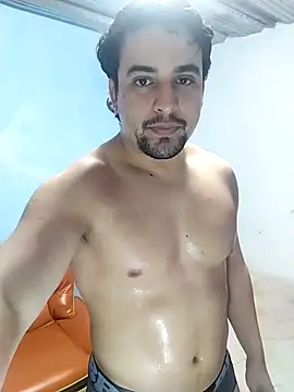 Snapshot of AxelWhitte chatting on February 9, 2026, 6:23 pm AxelWhitte online show from February 9, 2026, 6:23 pm