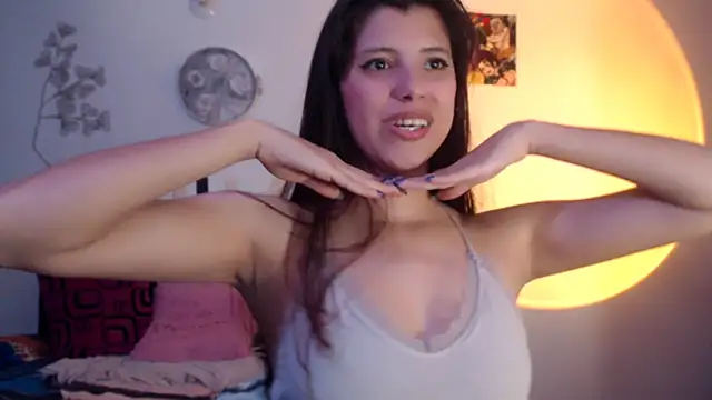 haomee online show from January 19, 2026, 4:27 am