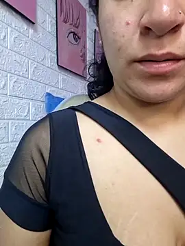 Snapshot of Dany_Moon_ chatting on February 19, 2026, 3:24 am Dany Moon online show from February 19, 2026, 3:24 am