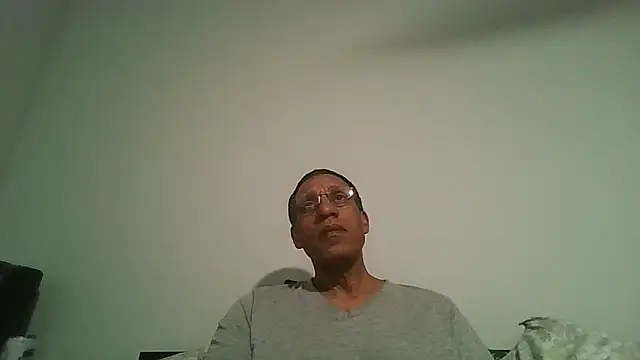 Snapshot of swimmer2496 chatting on January 18, 2026, 9:13 am swimmer2496 online show from January 18, 2026, 9:13 am