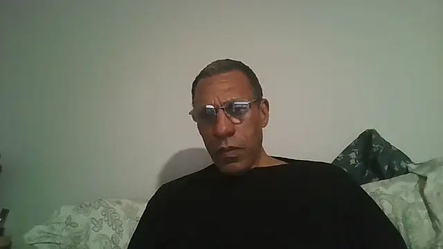 Snapshot of swimmer2496 chatting on February 9, 2026, 1:20 am swimmer2496 online show from February 9, 2026, 1:20 am