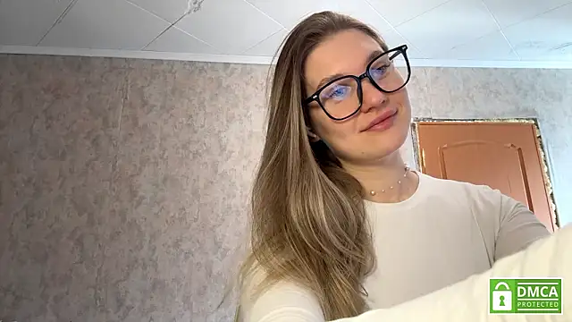 Jolievic online show from March 7, 2026, 10:45 am