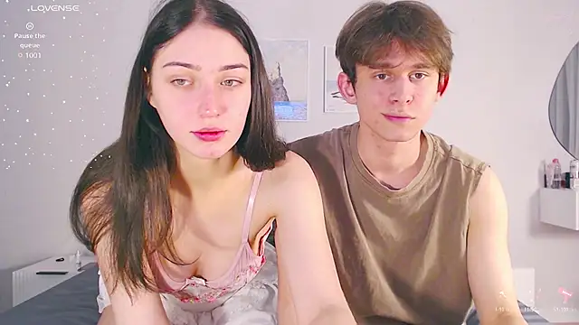 kiorrra online show from April 8, 2026, 7:36 pm