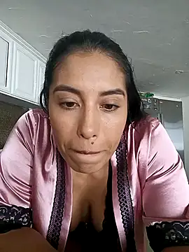 LizaLorini online show from April 5, 2026, 3:09 pm