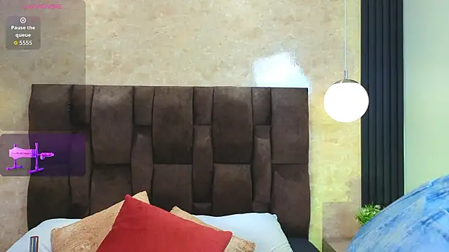 vicky grey online show from February 25, 2026, 12:26 pm