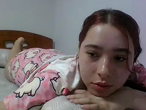 Snapshot of Anni_000 chatting on February 21, 2026, 10:16 am Anni 000 online show from February 21, 2026, 10:16 am