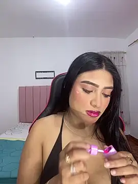 Snapshot of GabrielaZuluaga chatting on February 12, 2026, 6:08 am GabrielaZuluaga online show from February 12, 2026, 6:08 am