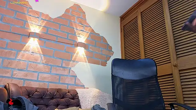 mister eithan online show from March 1, 2026, 2:13 am