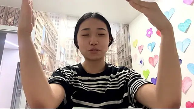 Snapshot of SweetMiaXO chatting on February 19, 2026, 10:11 am SweetMiaXO online show from February 19, 2026, 10:11 am