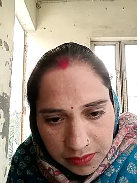 Snapshot of Cute-karisma1234 chatting on February 23, 2026, 2:31 am Cute-karisma1234 online show from February 23, 2026, 2:31 am