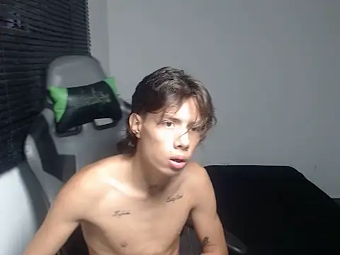 Snapshot of Didi_hard chatting on February 11, 2026, 11:59 am Didi hard online show from February 11, 2026, 11:59 am