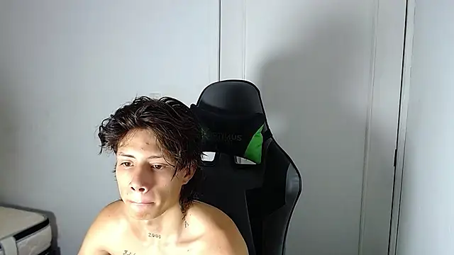 Snapshot of Didi_hard chatting on March 1, 2026, 10:45 pm Didi hard online show from March 1, 2026, 10:45 pm