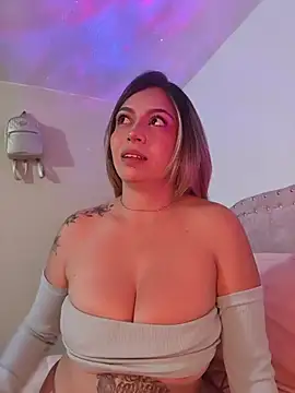 Snapshot of BellaDonna_16 chatting on February 15, 2026, 2:08 am BellaDonna 16 online show from February 15, 2026, 2:08 am