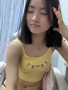 miaomiaou  online show from February 6, 2026, 4:32 pm