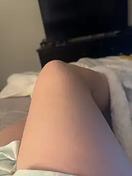 Snapshot of naughtynursejo chatting on February 5, 2026, 2:33 pm naughtynursejo online show from February 5, 2026, 2:33 pm