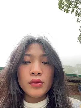 Lyn-be99 online show from February 14, 2026, 3:25 am