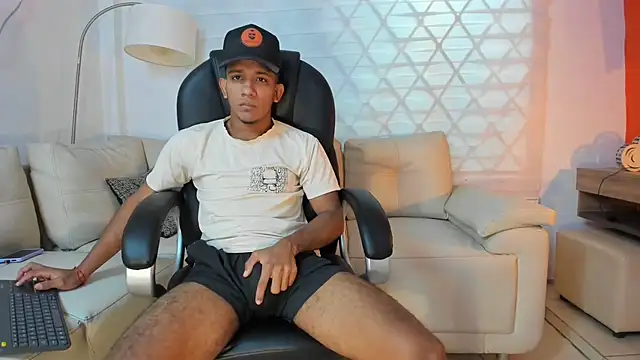 ricky spensar23cm  online show from March 22, 2026, 2:15 am