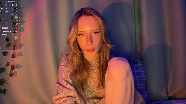 DellaCampbell online show from March 23, 2026, 2:54 pm