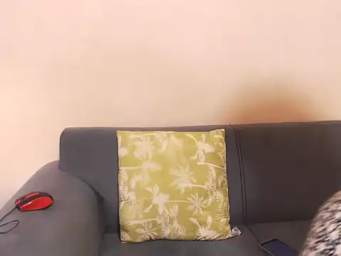 Snapshot of Thique_Dollxx chatting on February 8, 2026, 8:40 am Thique Dollxx online show from February 8, 2026, 8:40 am