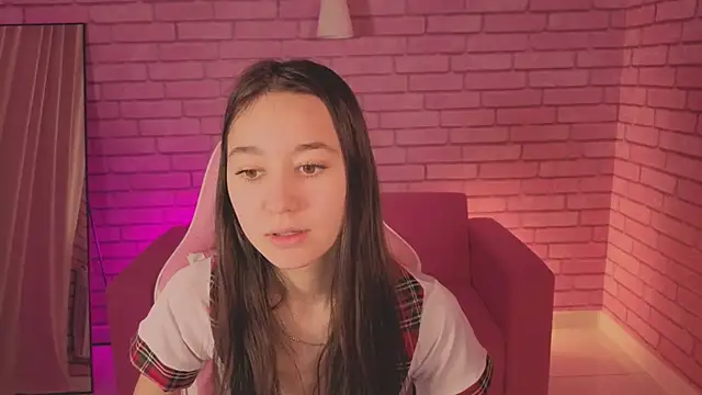 Snapshot of Nicole_Brownie chatting on February 11, 2026, 12:48 am Nicole Brownie online show from February 11, 2026, 12:48 am