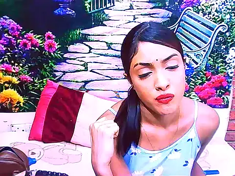 IndianPretty14u2Luv online show from April 15, 2026, 7:58 pm