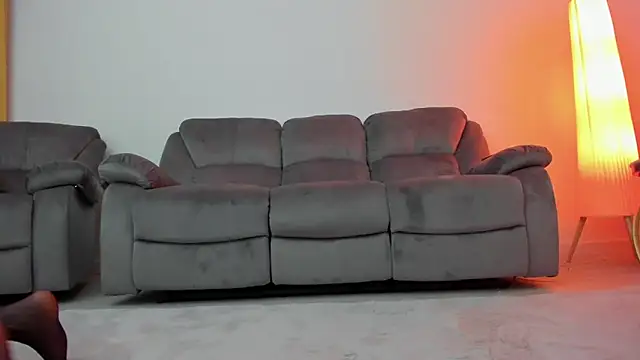 Snapshot of SecretVanilla chatting on February 23, 2026, 2:25 pm SecretVanilla online show from February 23, 2026, 2:25 pm