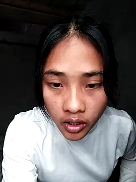 Snapshot of Hoa-tuylip chatting on February 23, 2026, 6:33 am Hoa-tuylip online show from February 23, 2026, 6:33 am