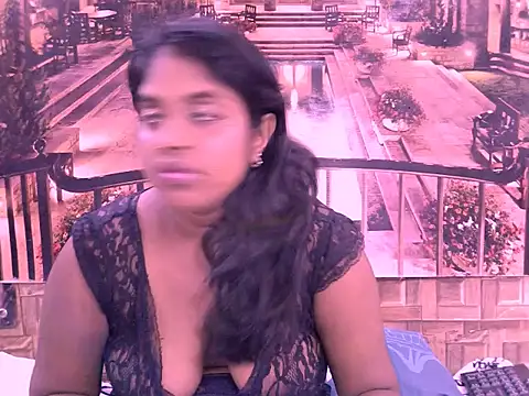 Snapshot of IndianDiva27 chatting on February 13, 2026, 5:58 am IndianDiva27 online show from February 13, 2026, 5:58 am