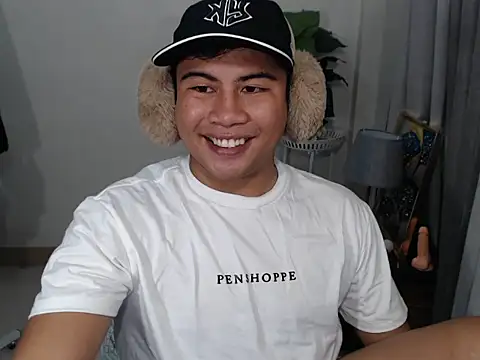 Snapshot of beraldick chatting on February 24, 2026, 11:19 am beraldick online show from February 24, 2026, 11:19 am