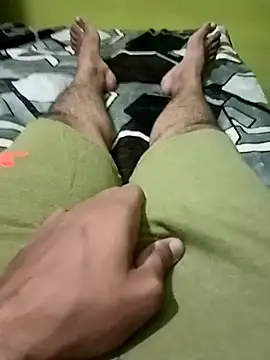 Snapshot of DrinkMeIn chatting on February 16, 2026, 4:14 pm DrinkMeIn online show from February 16, 2026, 4:14 pm