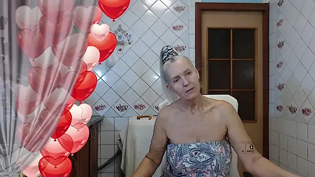 lukerya online show from January 5, 2025, 6:13 am